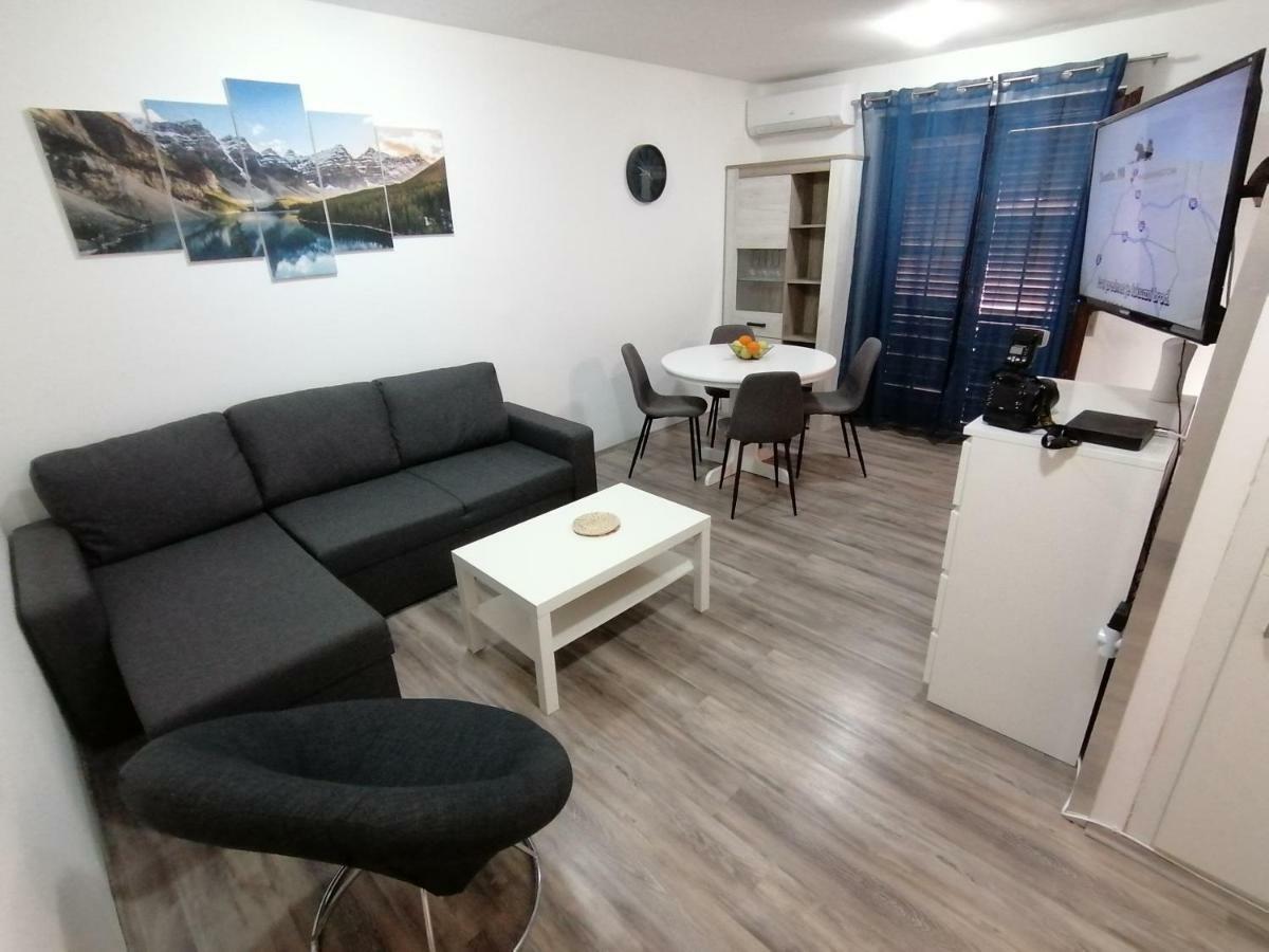 Apartment Lungomare Пула Экстерьер фото